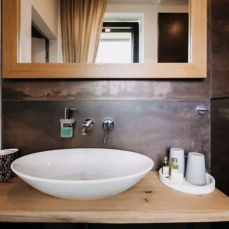Apartahotel Bricola - Boutique