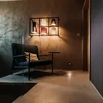 Ξενοδοχείο με διαμερίσματα Bricola - Boutique 4*