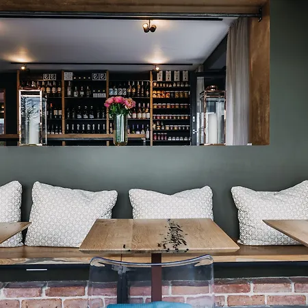 Bricola - Boutique Karlovy Vary